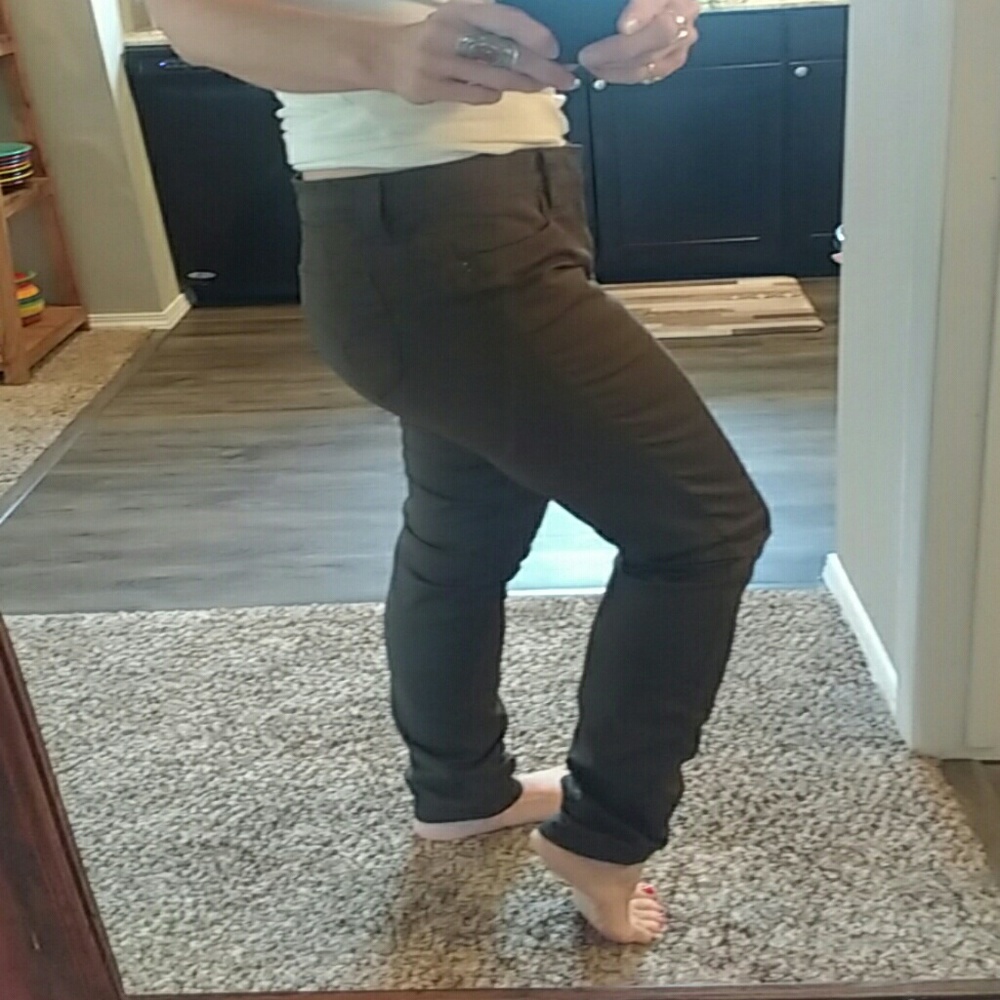 Skinny brown jeans, new
